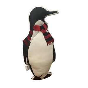 Vera Bradley penguin pillow *RARE*